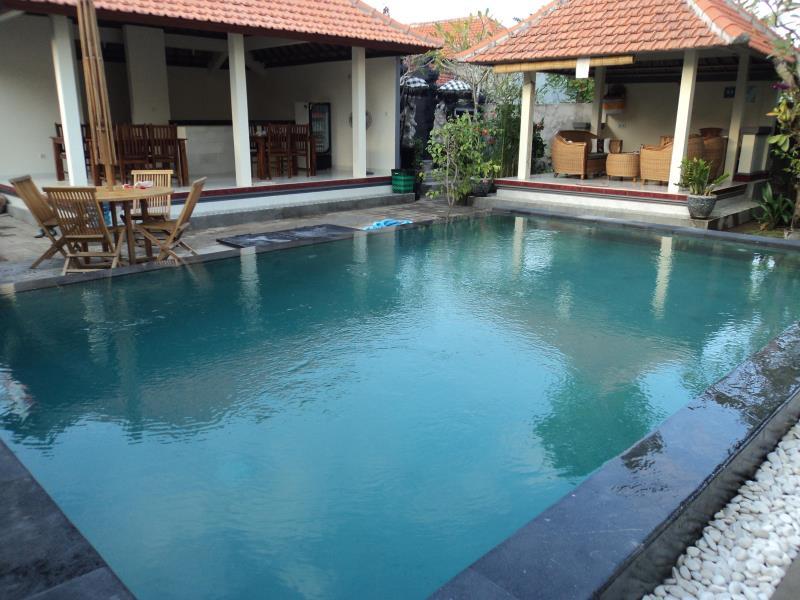 Puri Clinton Bali Homestay