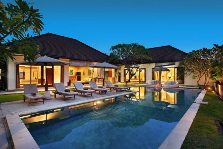 Luxury Villa Raull