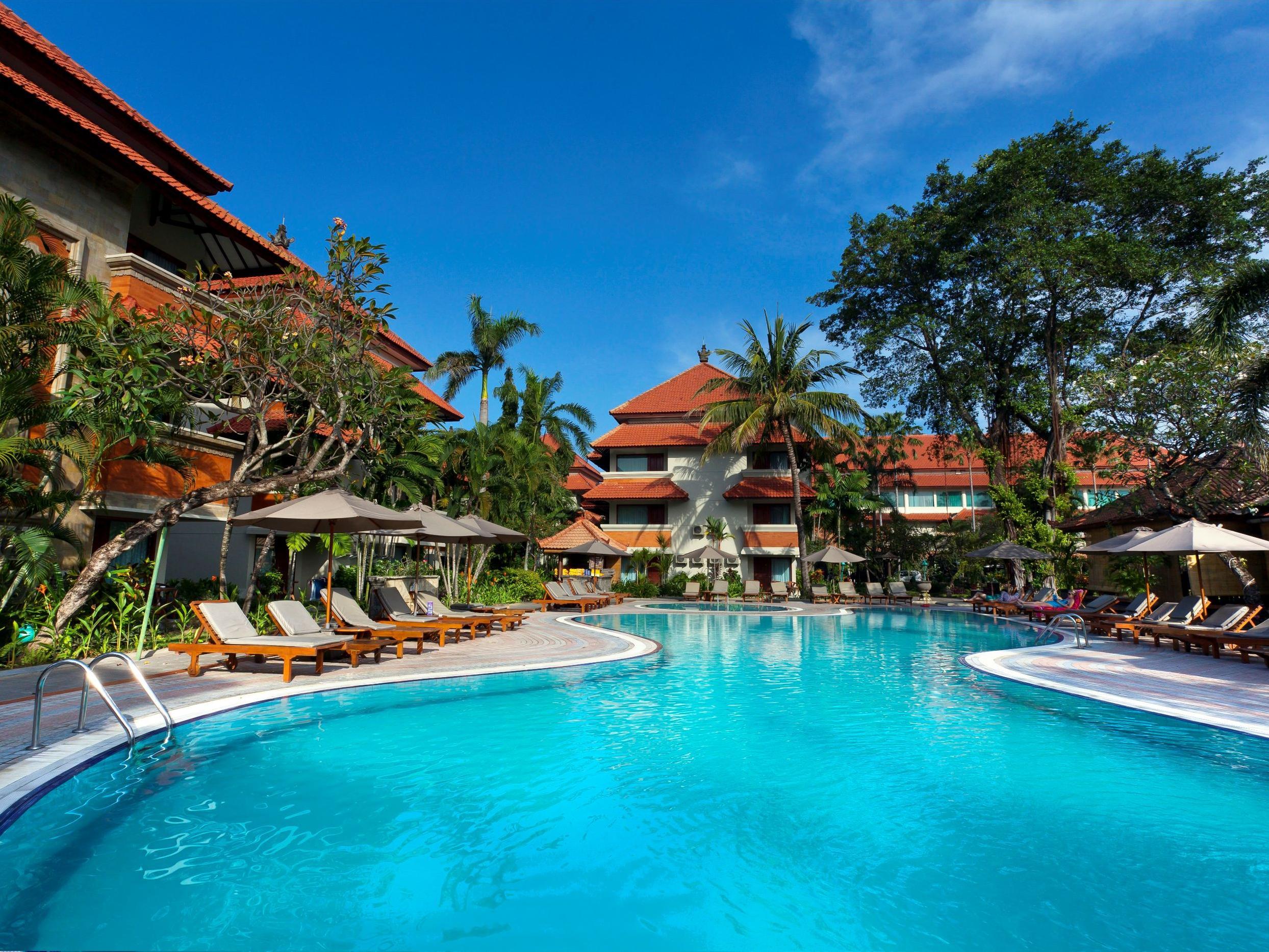 White Rose Kuta Resort – Villas & Spa